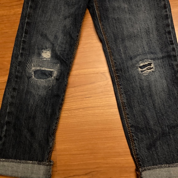 Old navy 5t toddler jeans - Picture 3 of 3